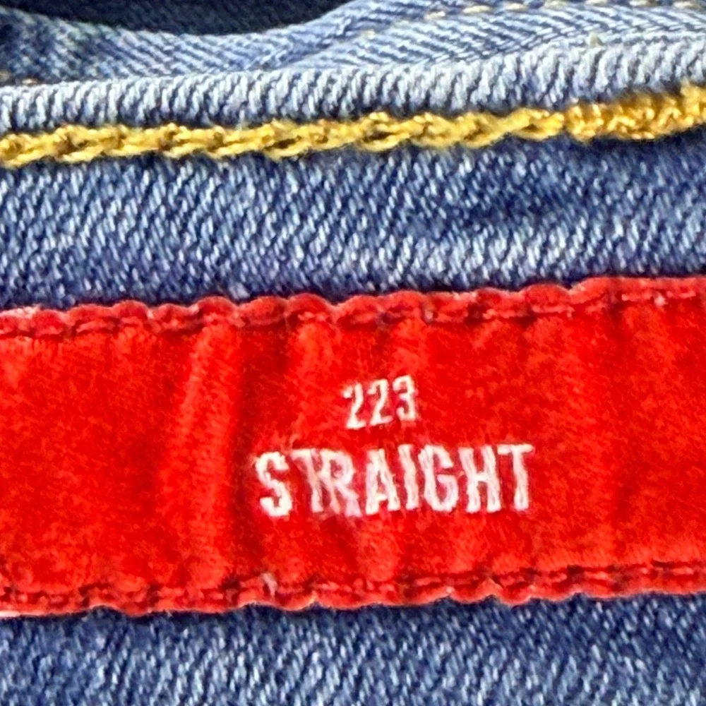 Lucky Brand 223 Straight Leg Mens Jeans 38x30 Blue Stretch Denim 1845290 NEW